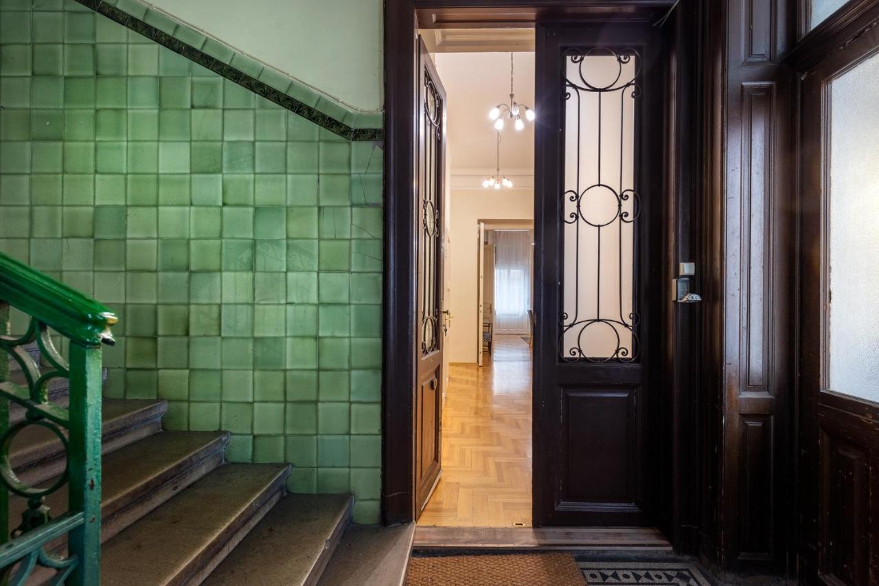 Orangehomes Kalvin Sq 2 Bedroom Apartment Budapest Exterior foto